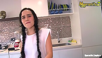 Luna Ruiz, O Servitoare Latina Amatoare, Se Bucură De O Sesiune De Sex Pov Cu Un Penis Mare